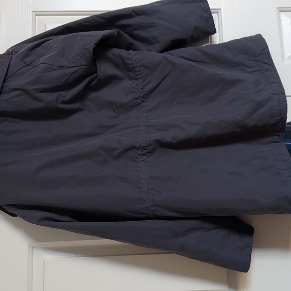 London Fog Winter Jacket. Size 42Reg. Beautifully lined warm winter jacket. - Picture 5 of 5